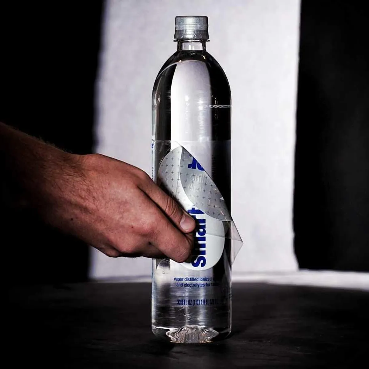 How to Remove Labels from Bottles and Jars A Comprehensive Guide The